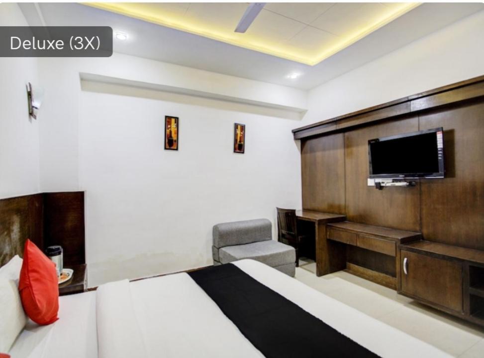 Hotel East Gate Agra  Exterior foto