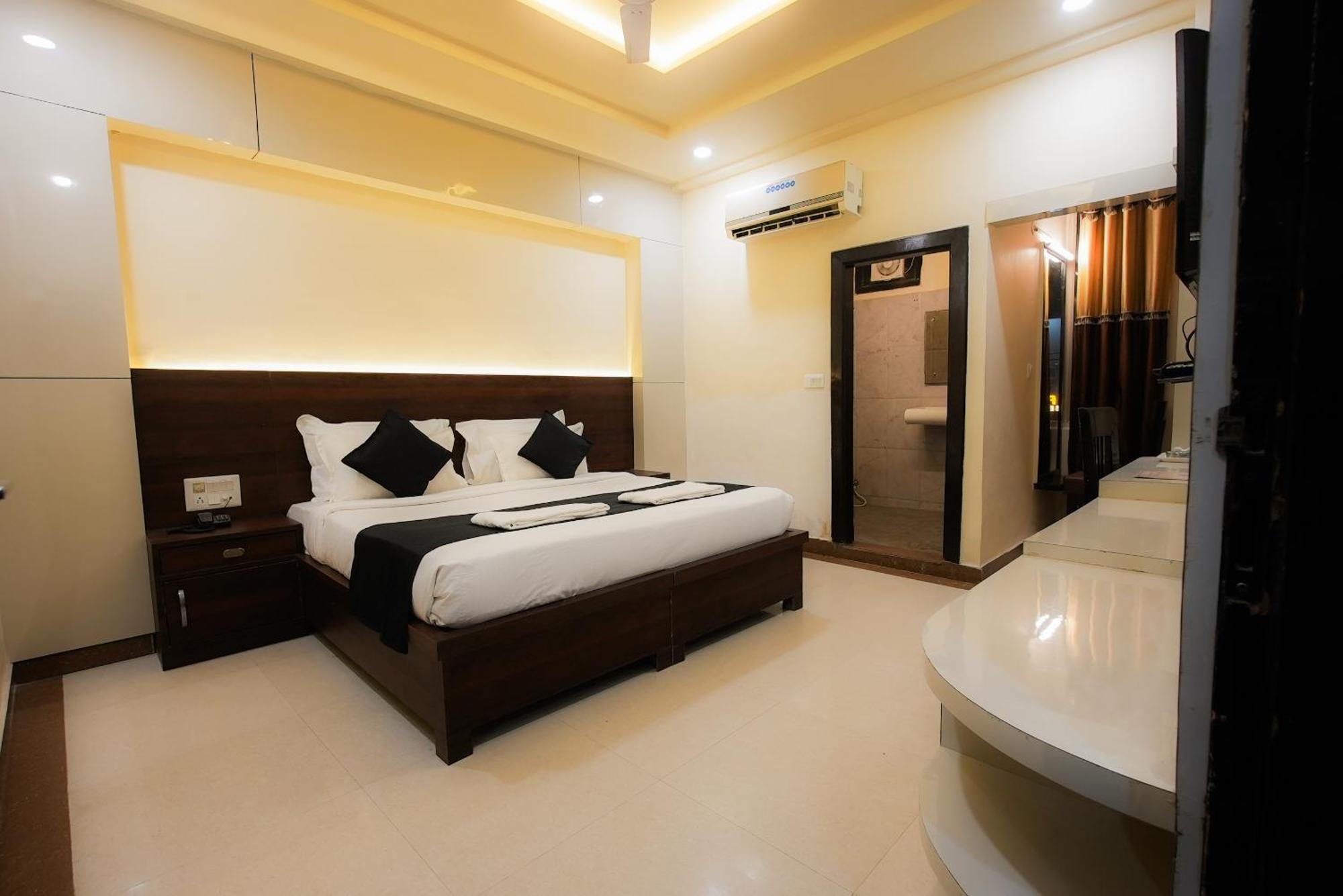 Hotel East Gate Agra  Exterior foto