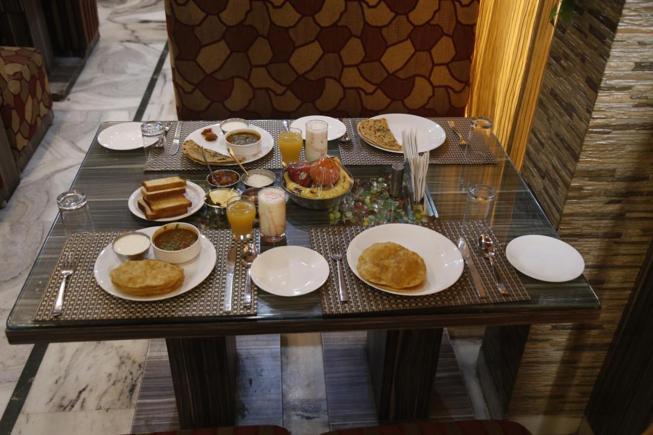 Hotel East Gate Agra  Exterior foto
